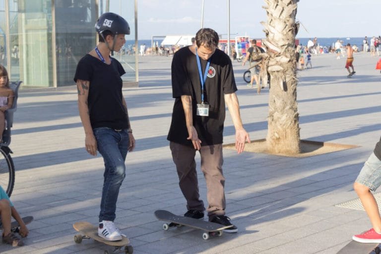Clases de skate promocionales en Boardriders Barceloneta