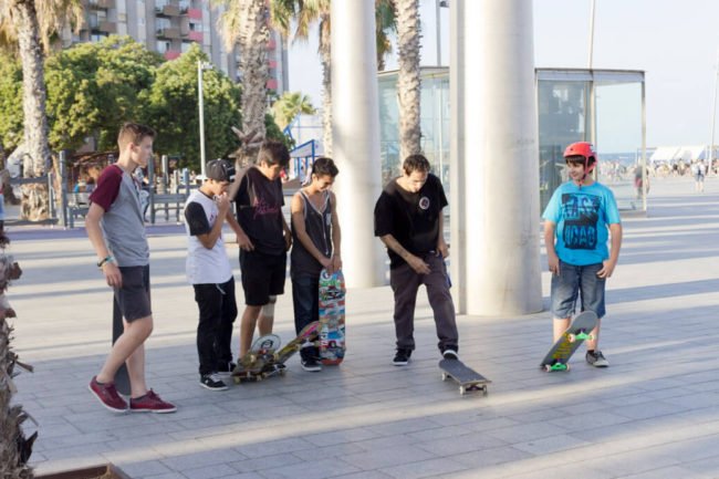 Clases de skate promocionales en Boardriders Barceloneta
