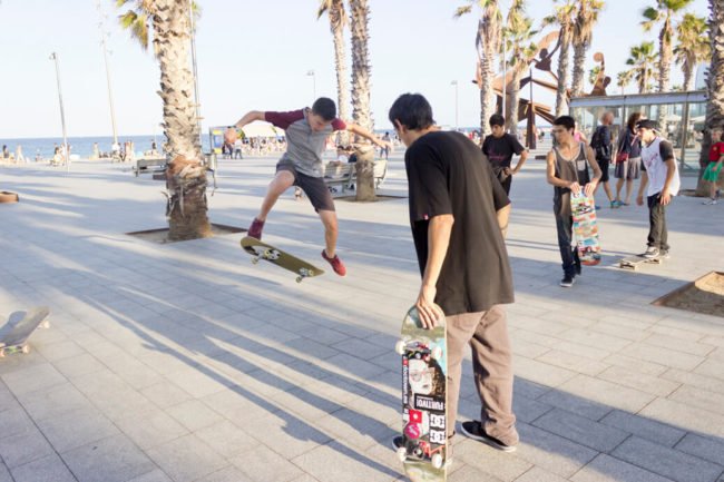 Clases de skate promocionales en Boardriders Barceloneta