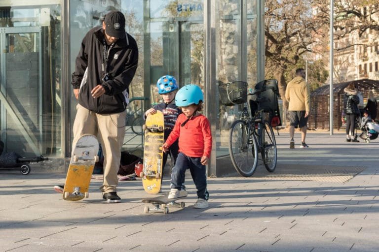 Clases de skate promocionales en Boardriders Barceloneta